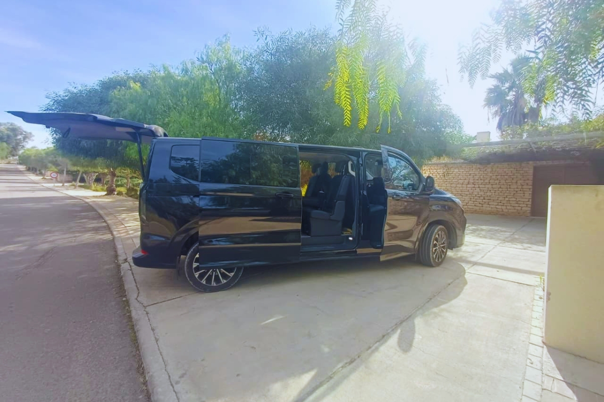 Fleet vehicle 13