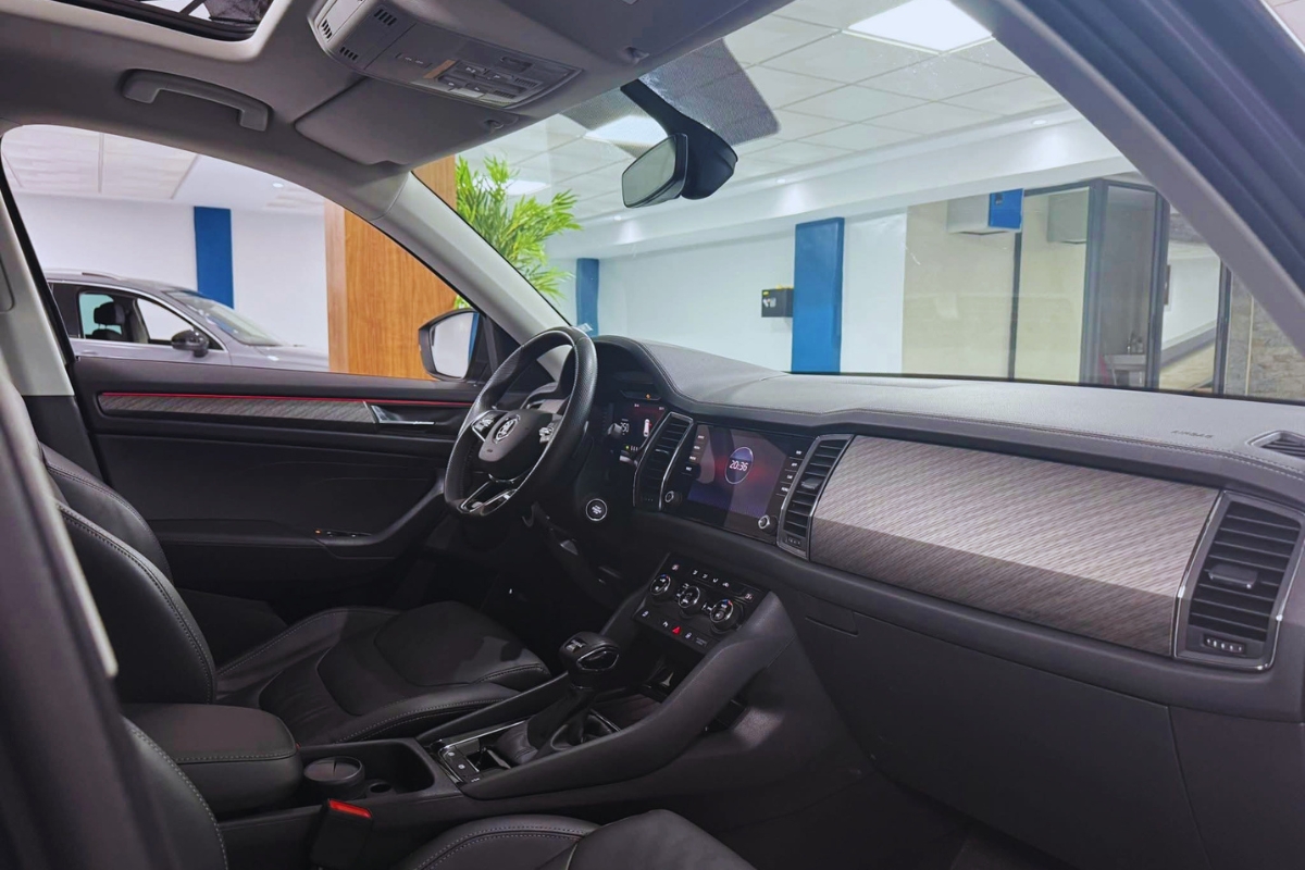 Fleet interior 17